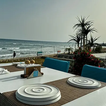 By The Sea E2 * Aglantzia