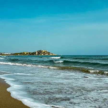 By The Sea E2 * Aglantzia